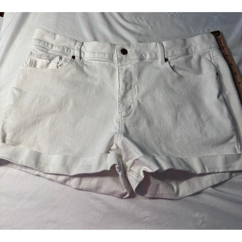 LOFT White Denim Cuffed Shorts Womens Size 12 31 Mid Rise 5-Pocket Stretch